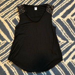 Small NWOT Old Navy Black embroidered tank